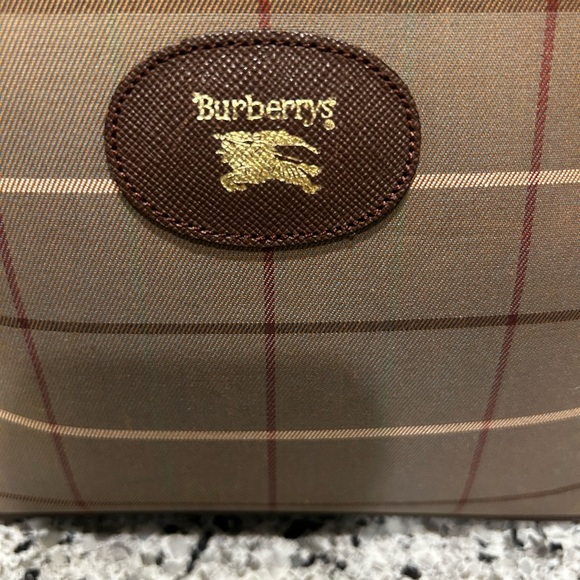 Burberry Brown Checkered Men's Bag - Picture 2 of 10